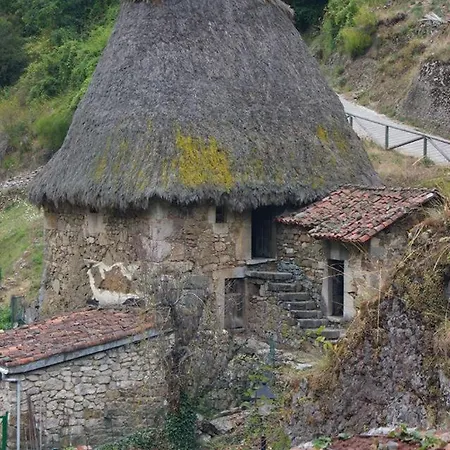 Rurales Casa Marcelo * Veigas